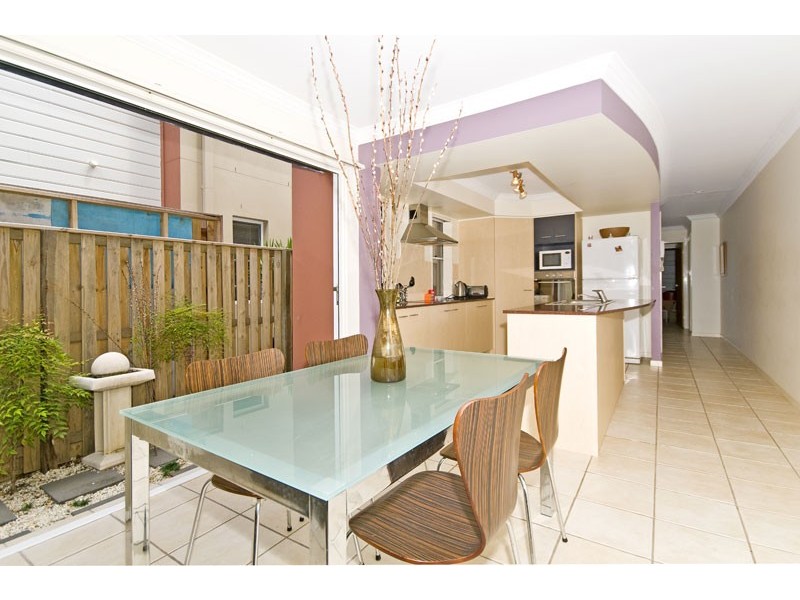 1/141 Sunshine Parade, Miami QLD 4220