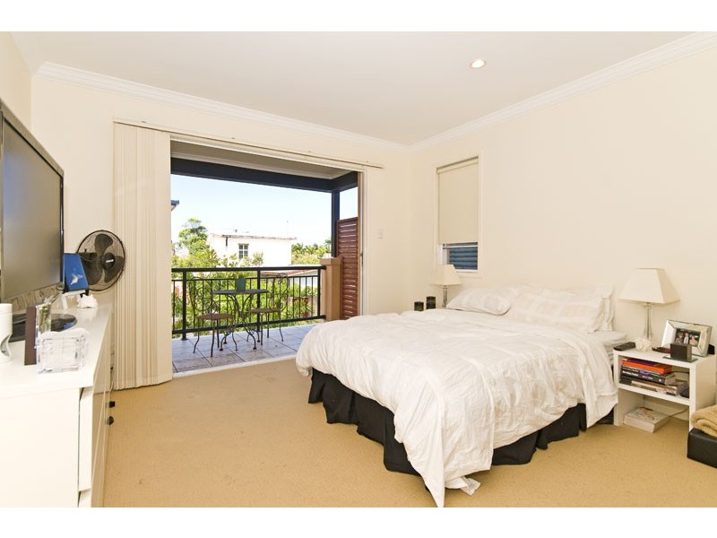 1/141 Sunshine Parade, Miami QLD 4220