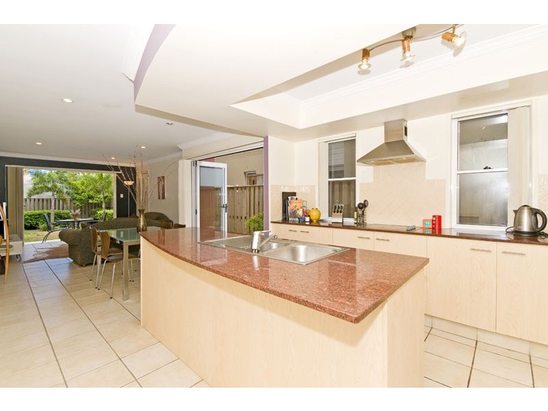 1/141 Sunshine Parade, Miami QLD 4220