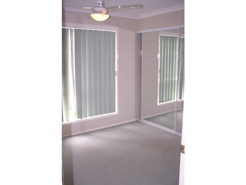 22 Madasin Close, Arundel QLD 4214