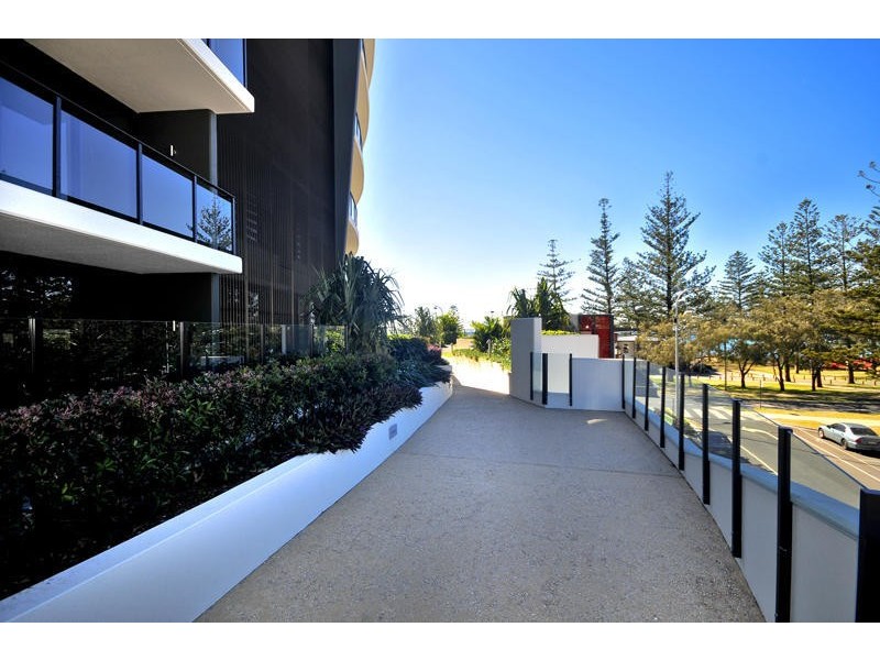 1021/6 The Esplanade, Burleigh Heads QLD 4220