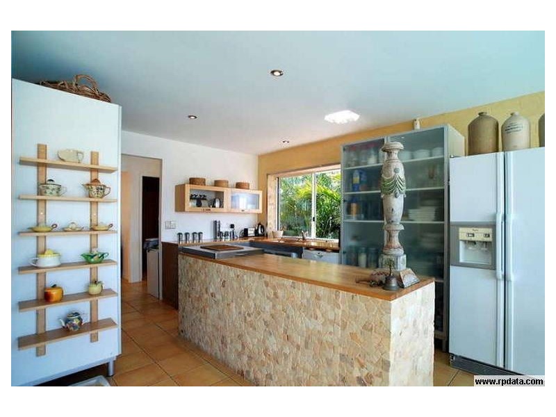 Broadbeach Waters QLD 4218