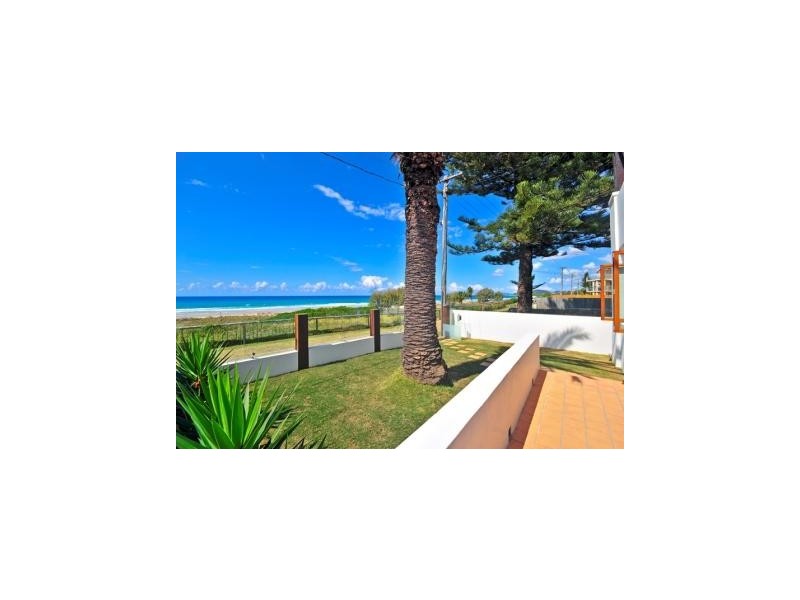 480 The Esplanade, Palm Beach QLD 4221