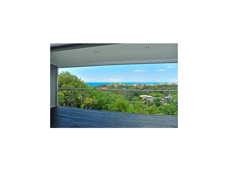 53 Crest Drive, Currumbin QLD 4223