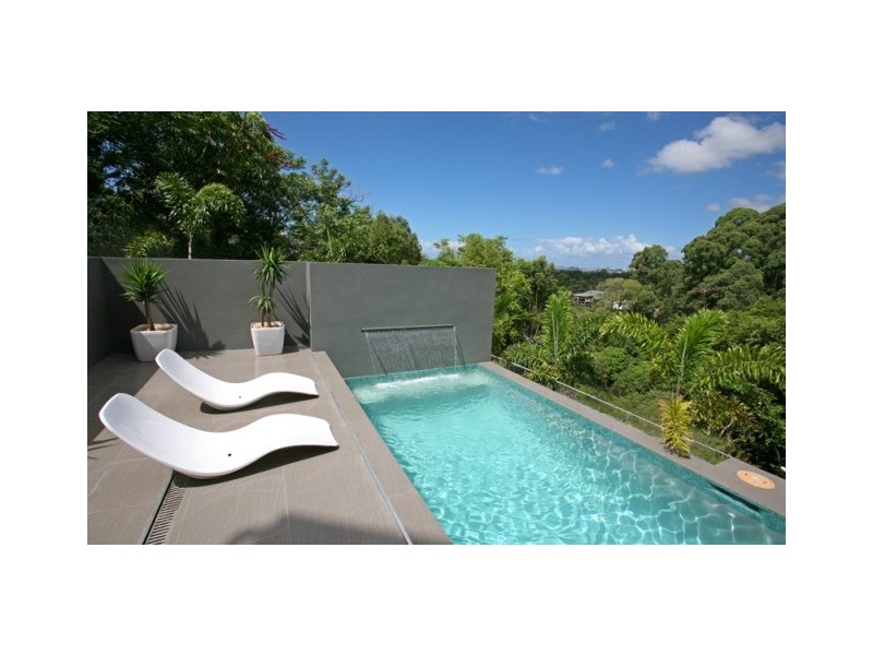 53 Crest Drive, Currumbin QLD 4223