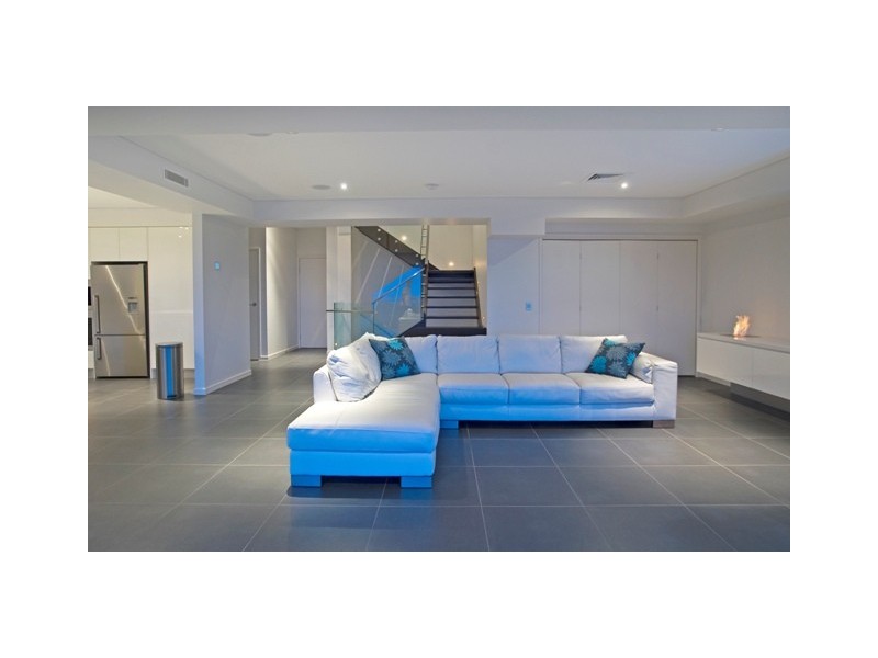 53 Crest Drive, Currumbin QLD 4223