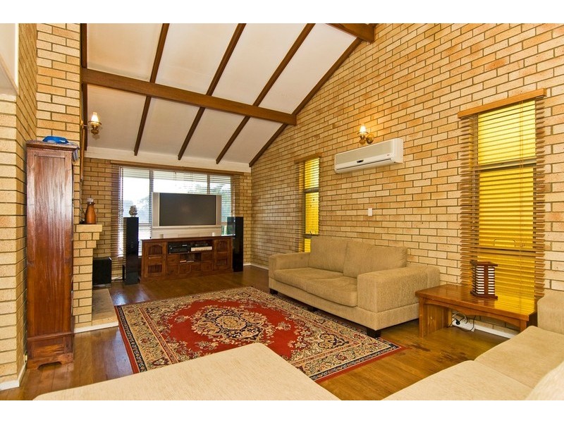 295 Ashmore Road, Benowa QLD 4217