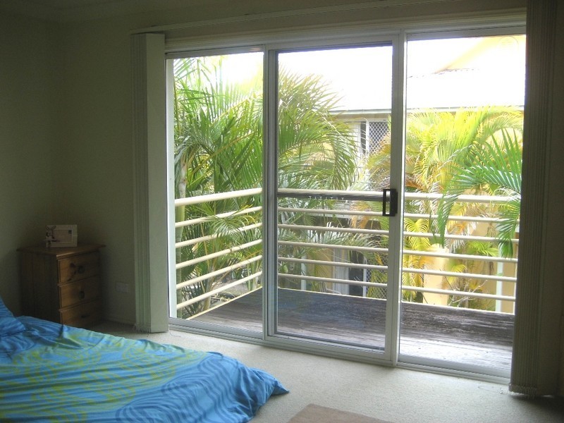 99/215 Cottesloe Drive, Mermaid Waters QLD 4218