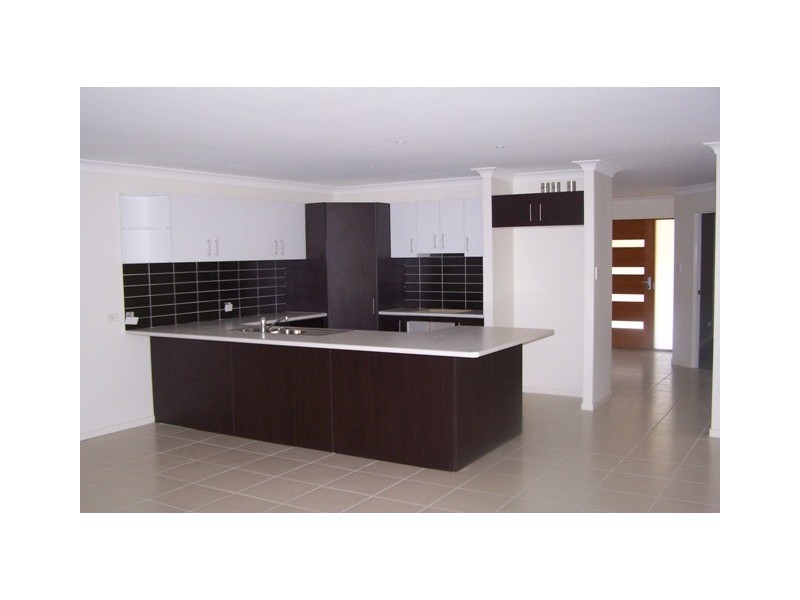 5 Weber Court, Nerang QLD 4211