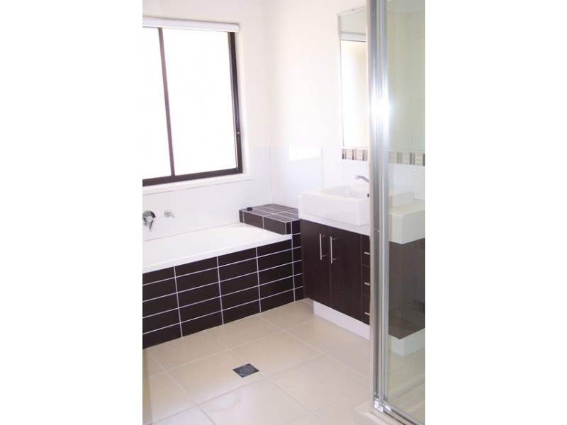 5 Weber Court, Nerang QLD 4211