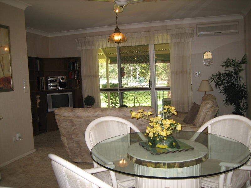 2/31 Monte Carlo Avenue, Broadbeach QLD 4218