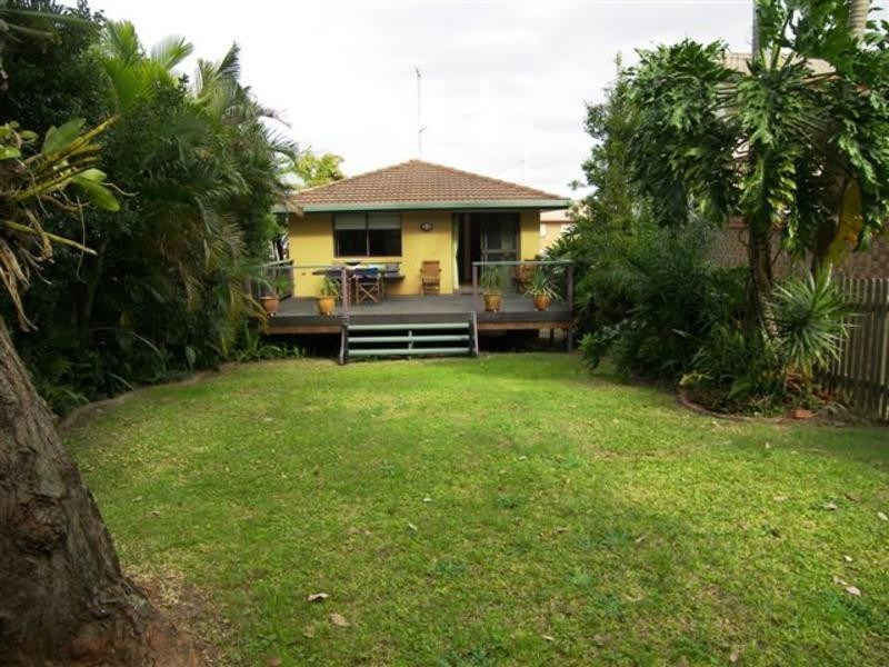63 Bardon Avenue, Miami QLD 4220