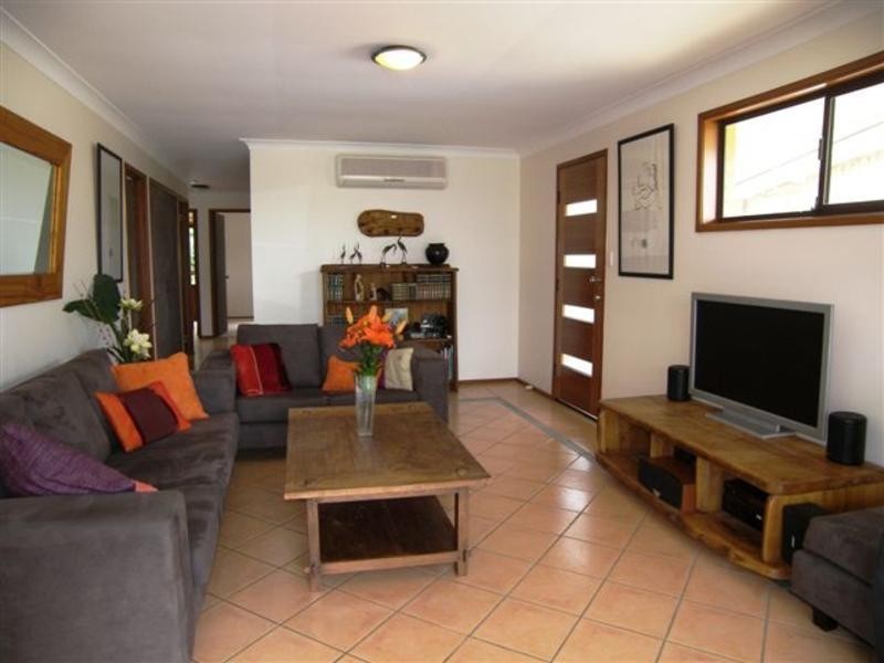 63 Bardon Avenue, Miami QLD 4220