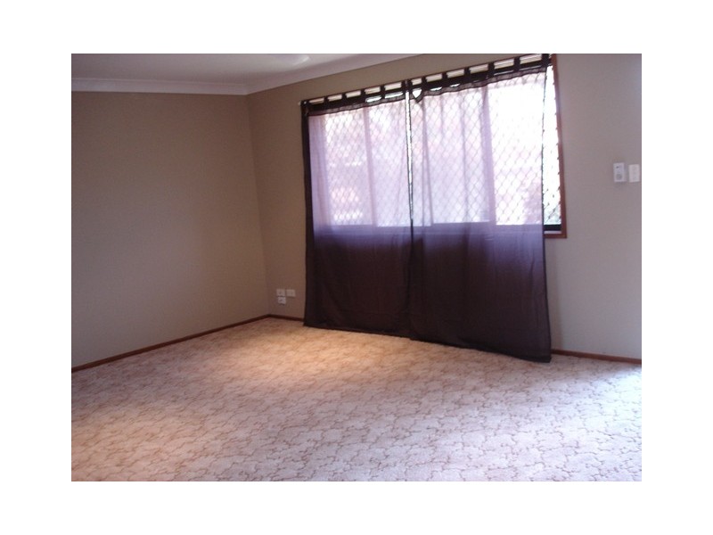 1/7 Pee Wee Place, Burleigh Waters QLD 4220