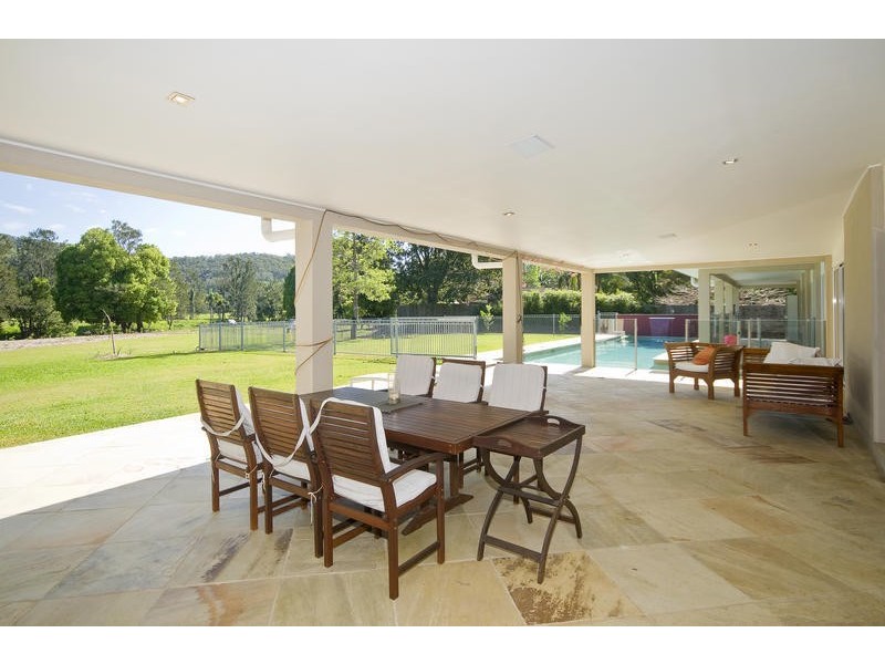 11 Benaroon Court, Tallebudgera QLD 4228