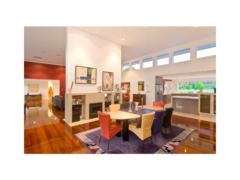 11 Benaroon Court, Tallebudgera QLD 4228
