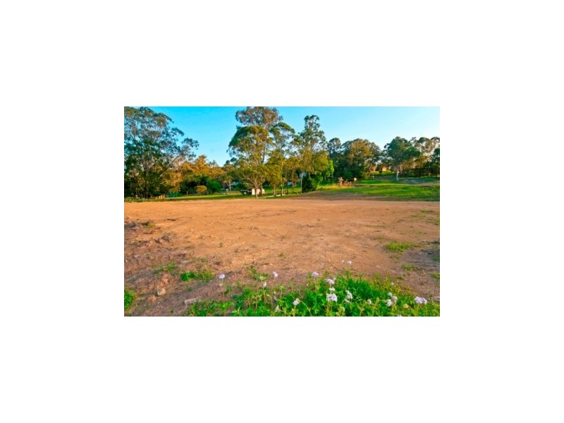 11 Benaroon Court, Tallebudgera QLD 4228