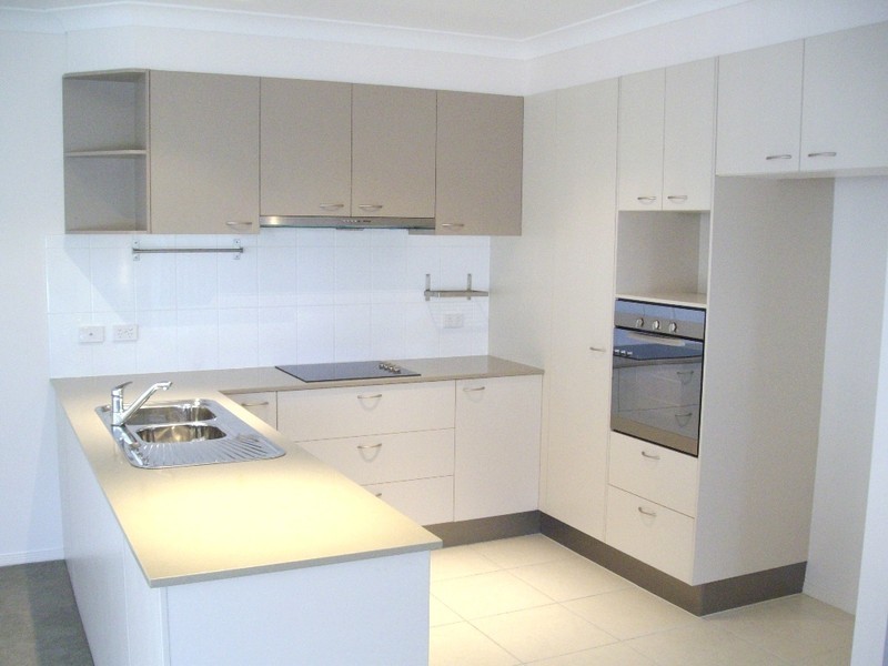 Varsity Lakes QLD 4227