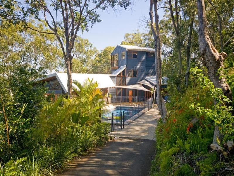 2 Kandra Avenue, Currumbin QLD 4223