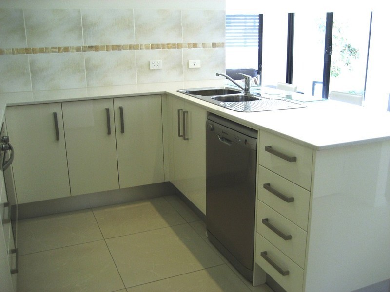 2/117 Bayswater Avenue, Varsity Lakes QLD 4227