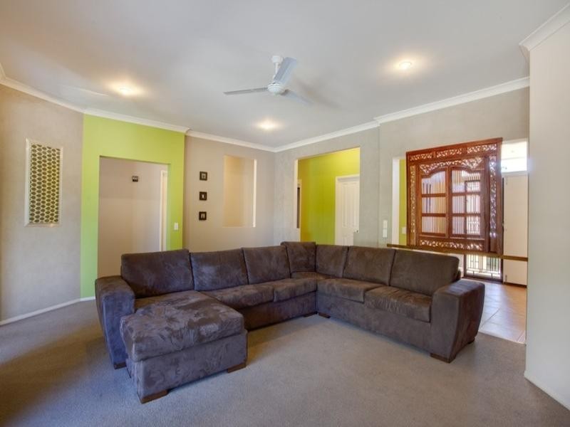 15 Montville Court, Varsity Lakes QLD 4227