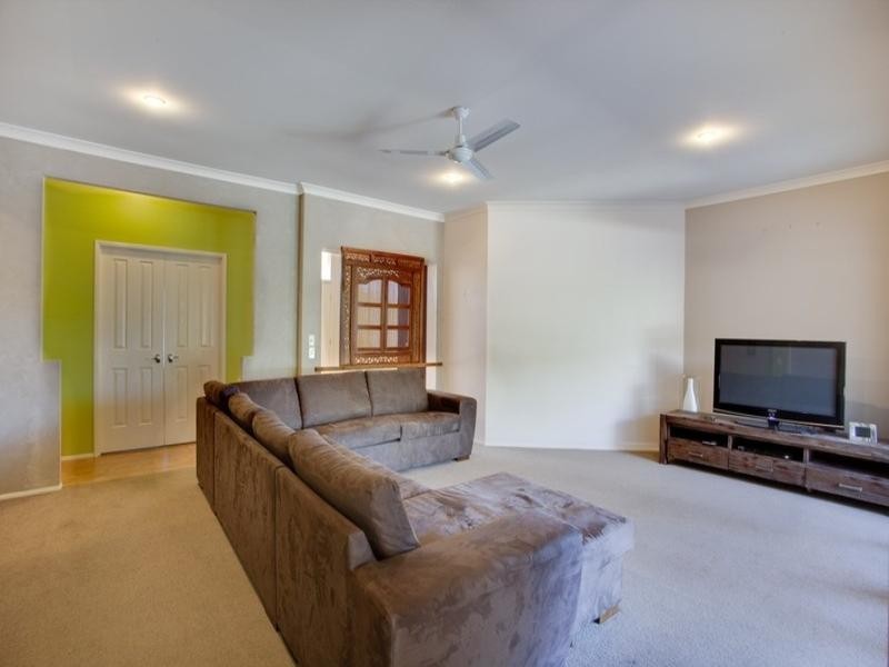 15 Montville Court, Varsity Lakes QLD 4227