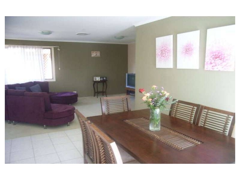 22 Tincurrin Court, Robina QLD 4226