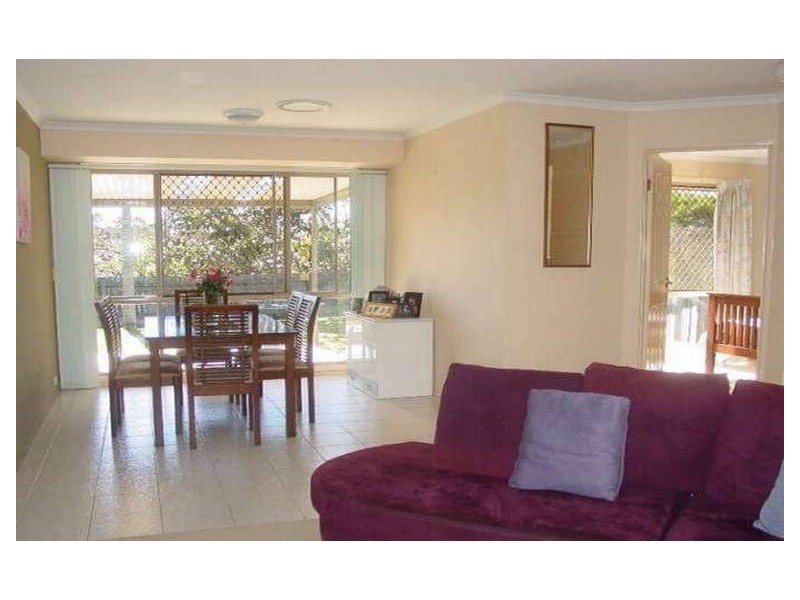 22 Tincurrin Court, Robina QLD 4226