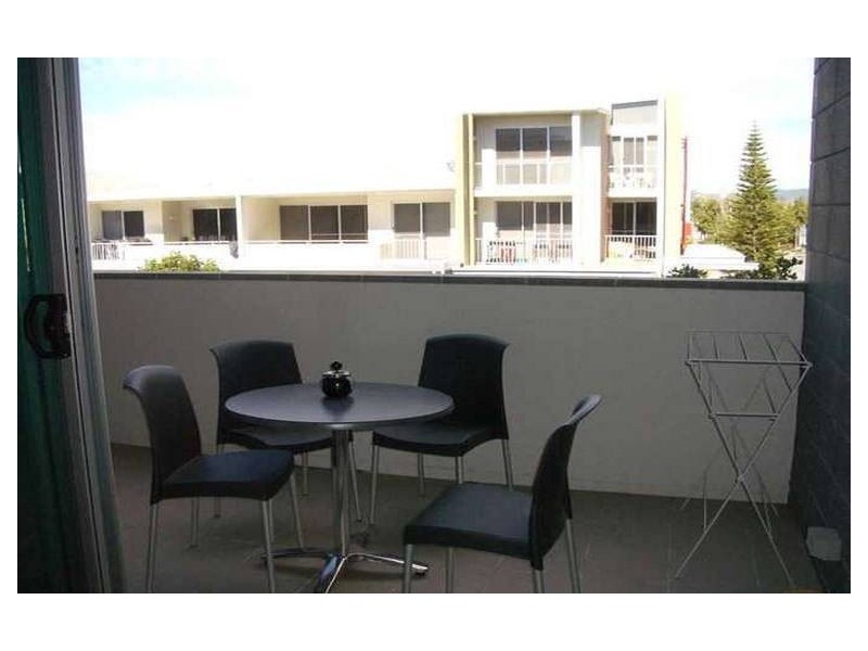 Varsity Lakes QLD 4227