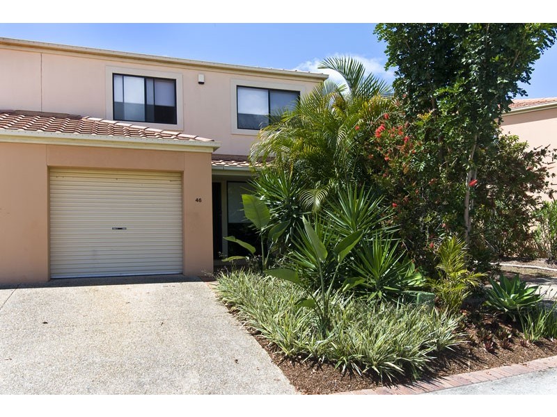 46/1 Warbler Parade, Varsity Lakes QLD 4227