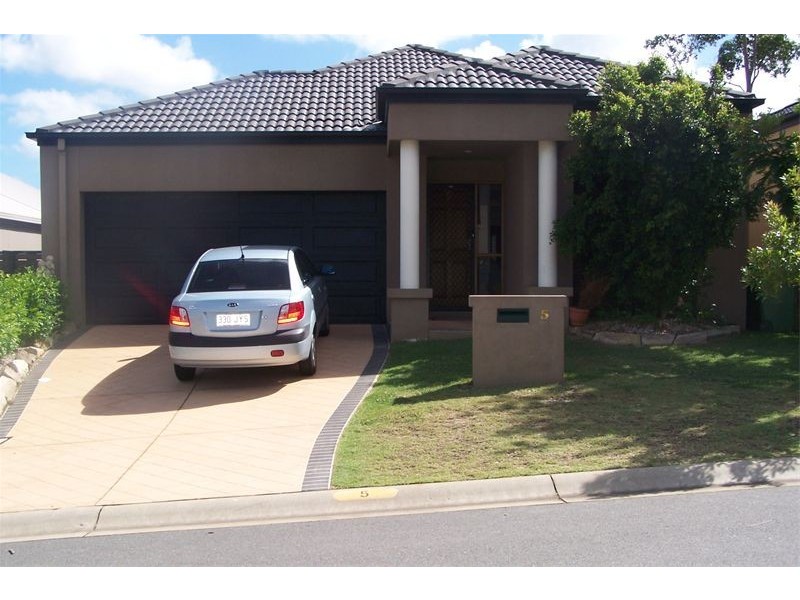 5 Acklin Court, Varsity Lakes QLD 4227