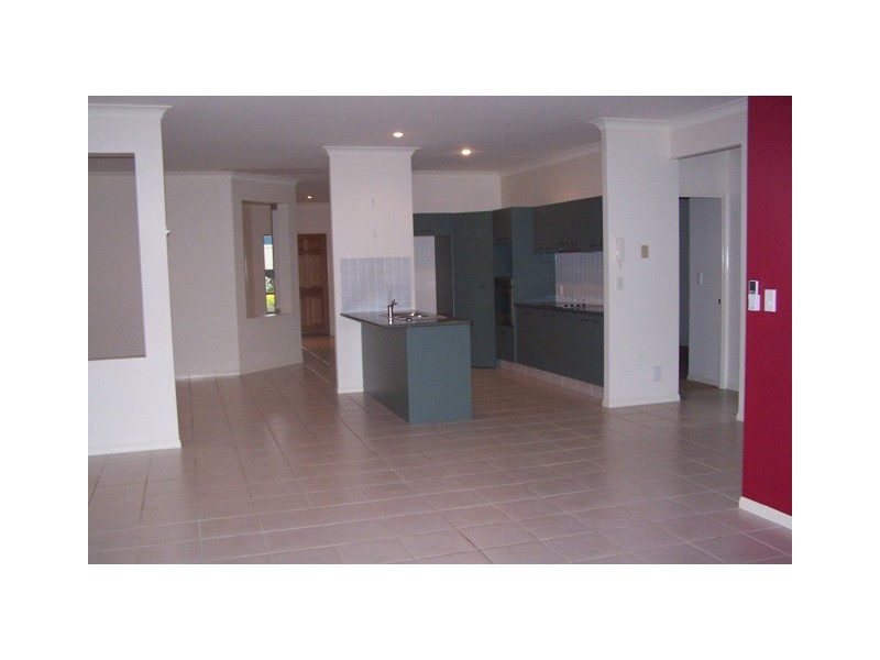 5 Acklin Court, Varsity Lakes QLD 4227