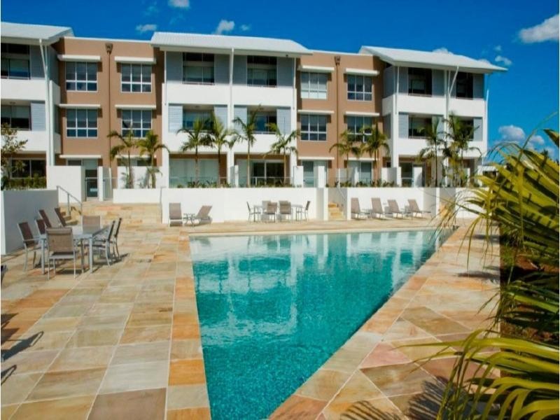 67/228 Varsity Parade, Varsity Lakes QLD 4227