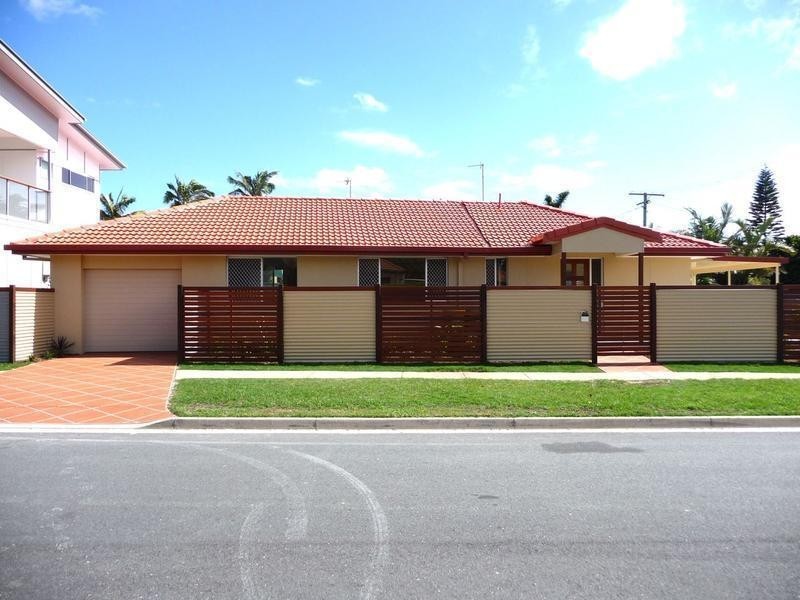 1/56 Sunshine Parade, Miami QLD 4220