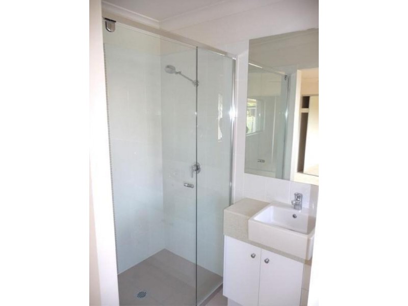 1/56 Sunshine Parade, Miami QLD 4220