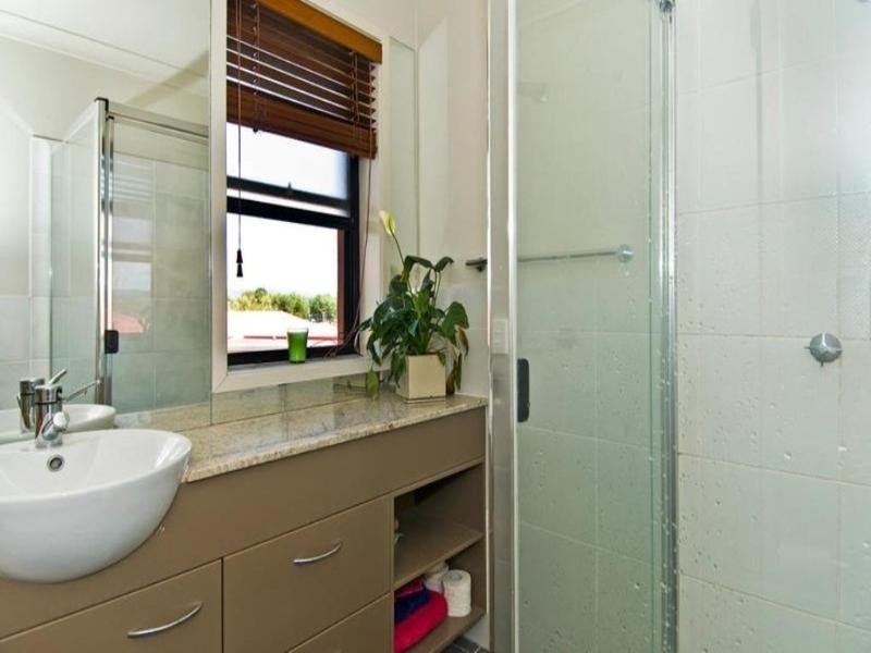 10/2 Geraldton Drive, Varsity Lakes QLD 4227