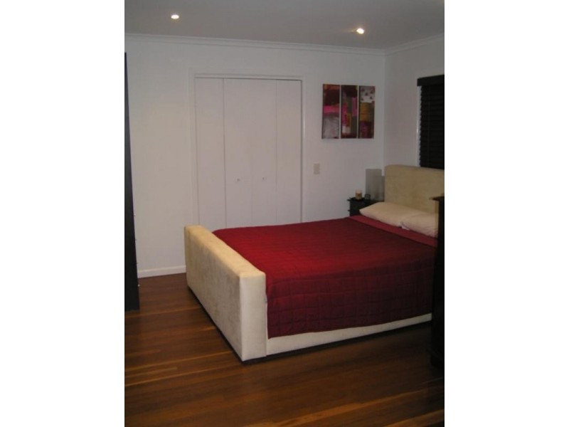 4/8 Nathan Street, Burleigh Heads QLD 4220