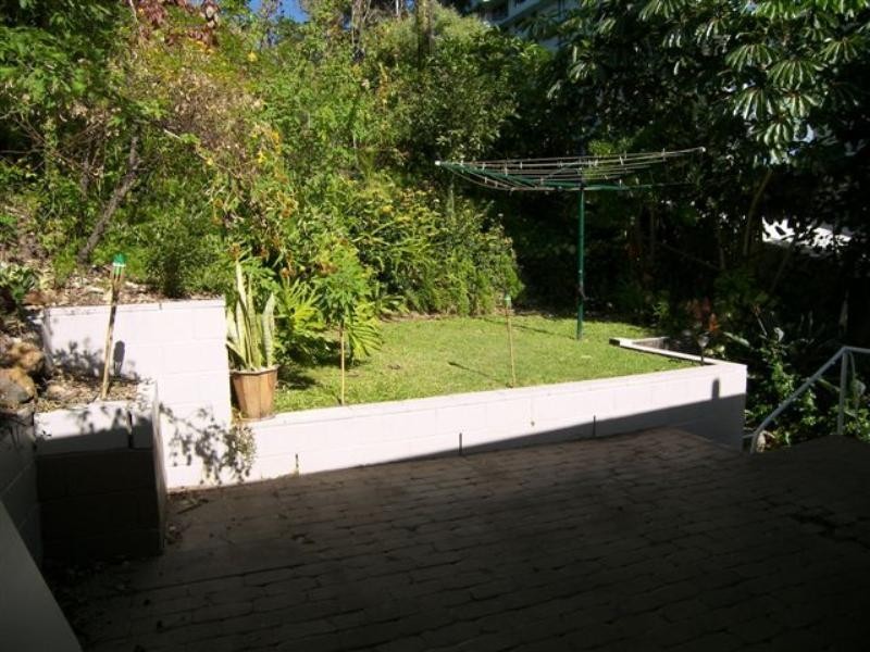 4/8 Nathan Street, Burleigh Heads QLD 4220