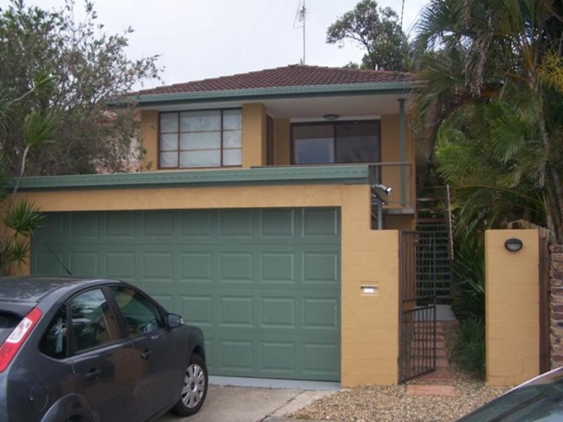 63 Barden Avenue, Miami QLD 4220