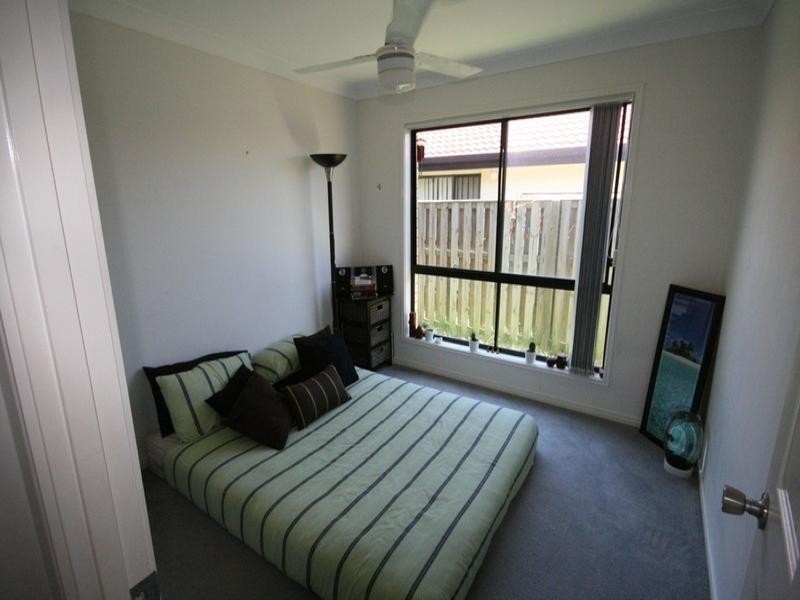 7 Fan Road, Robina QLD 4226