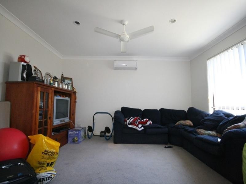 7 Fan Road, Robina QLD 4226