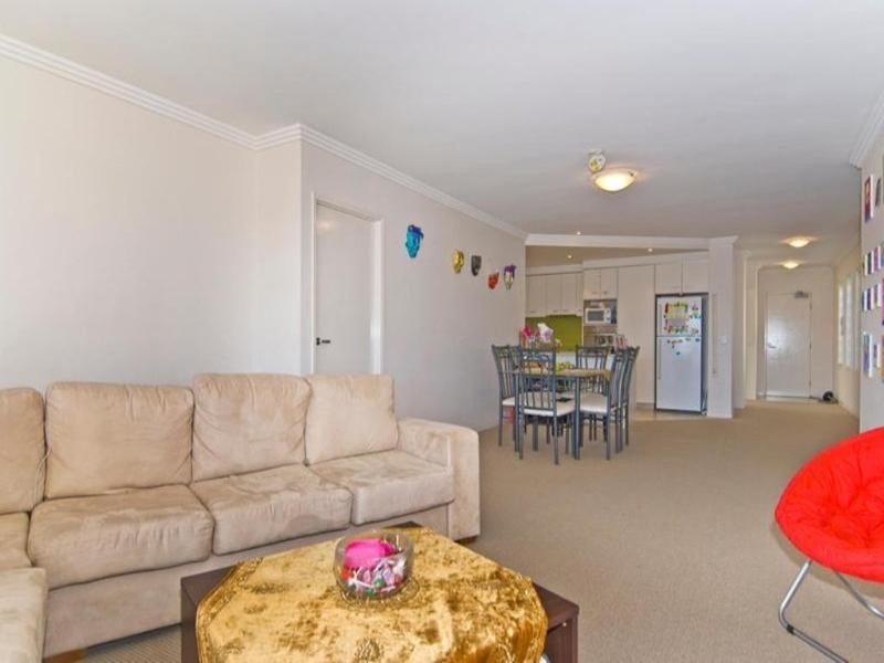 28/201 Varsity Parade, Varsity Lakes QLD 4227