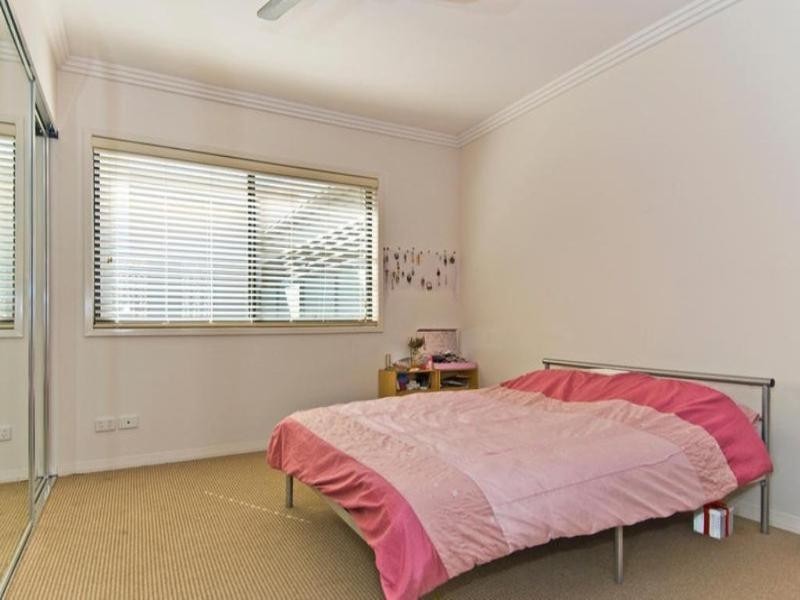 28/201 Varsity Parade, Varsity Lakes QLD 4227