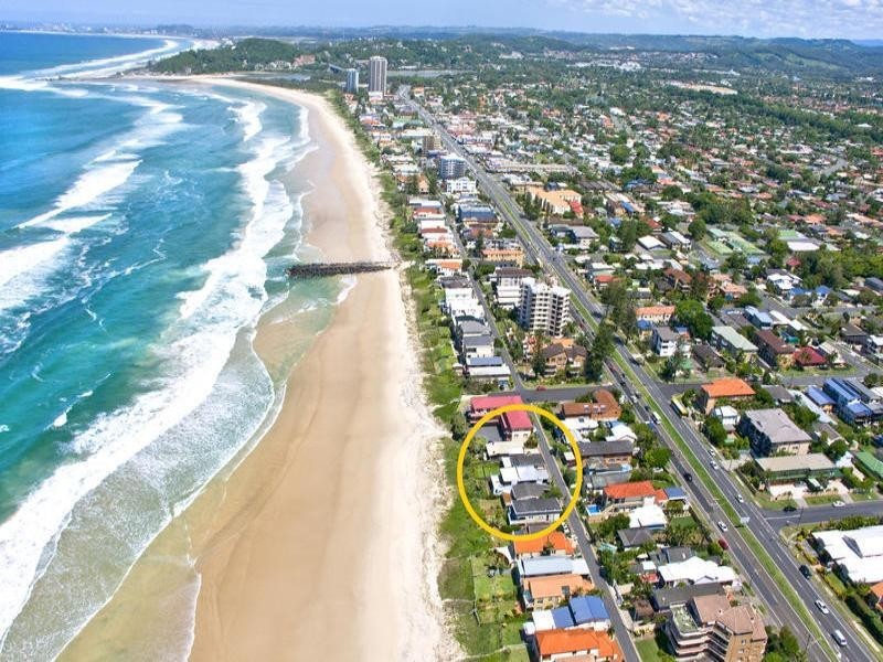 227 Jefferson Lane, Palm Beach QLD 4221