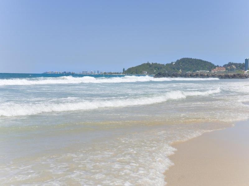 227 Jefferson Lane, Palm Beach QLD 4221