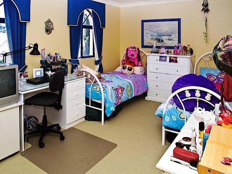 6 Magenta Drive, Varsity Lakes QLD 4227