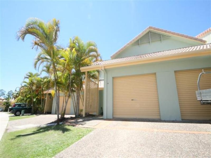 96/215 Cottesloe Drive, Mermaid Waters QLD 4218