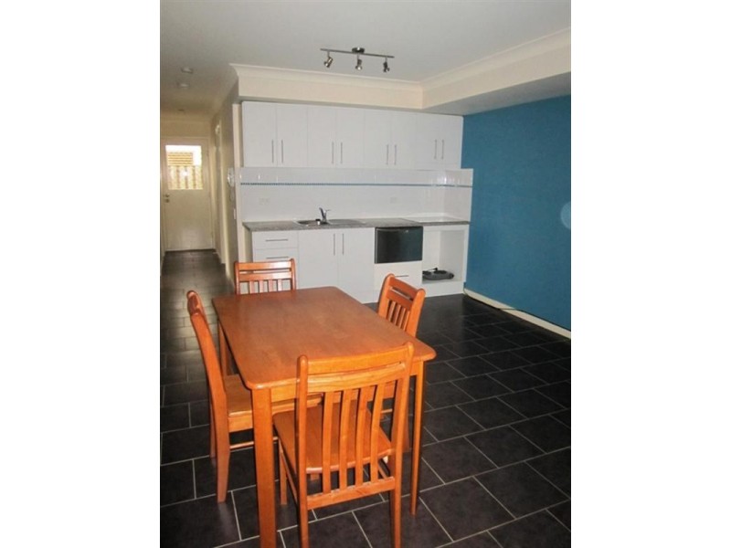 1a/20 Tourangeau Crescent, Varsity Lakes QLD 4227