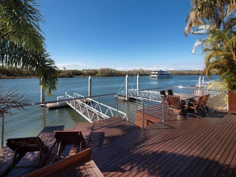 7106 Marine Drive East, Sanctuary Cove QLD 4212