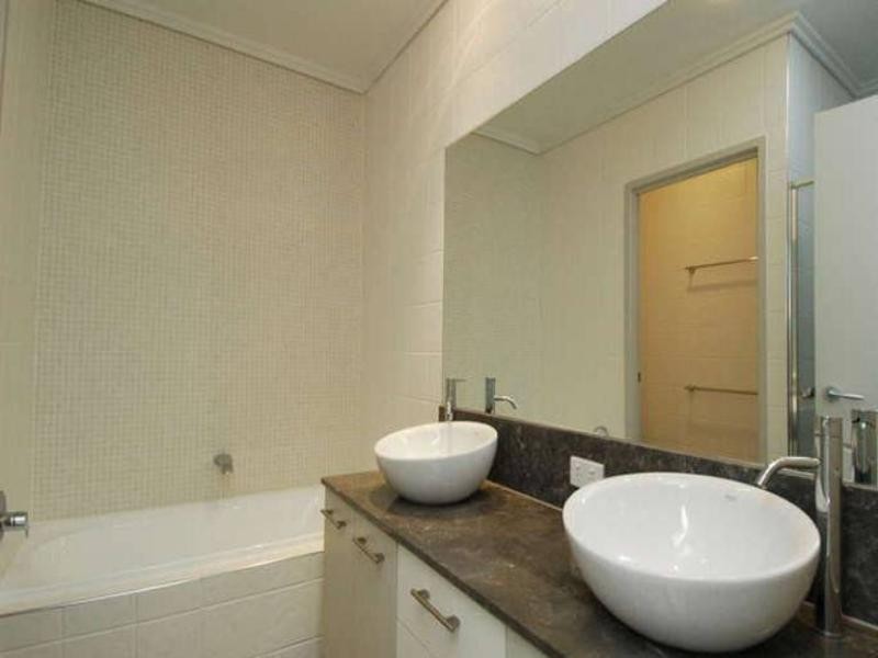 8 Lader Terrace, Varsity Lakes QLD 4227